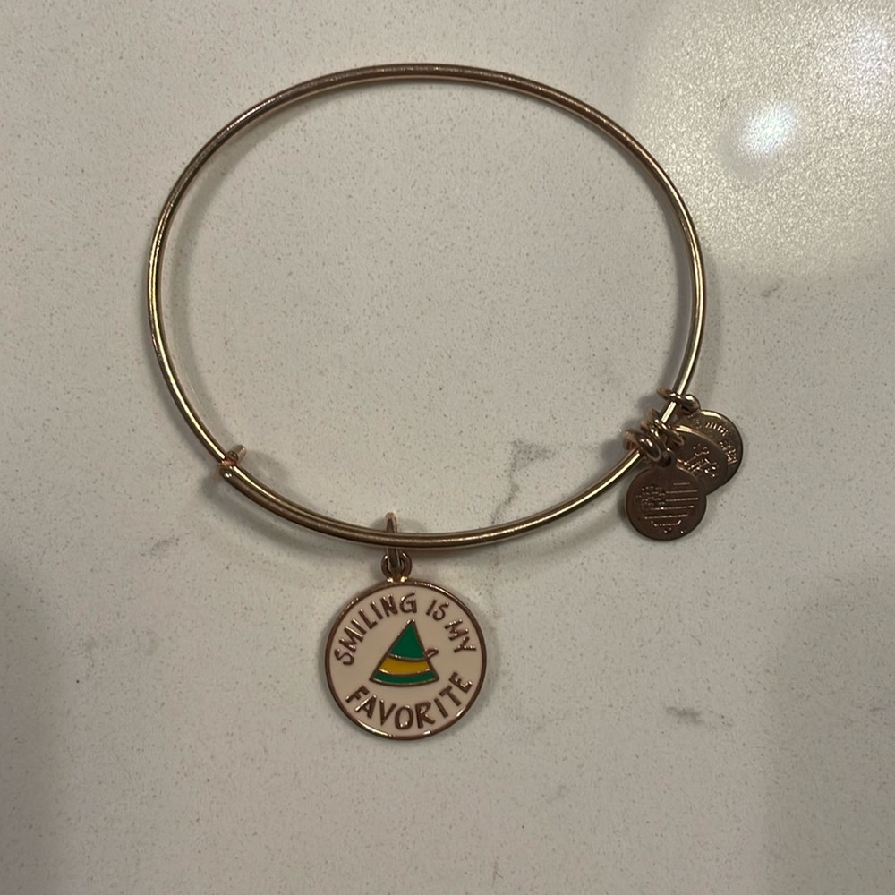 Elf Alex and Ani🎄